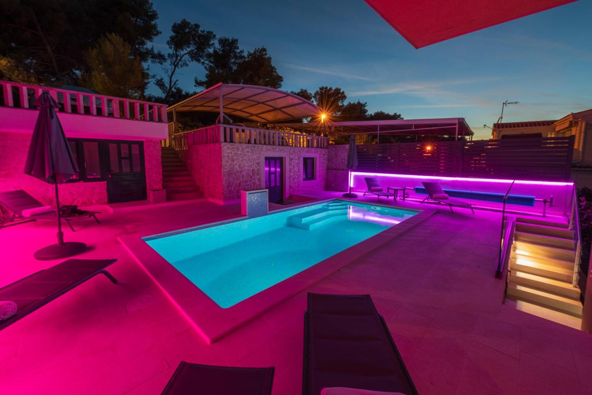 Lavanda Residence With Heated Pool Trogir Split Donji Okrug  Exteriör bild