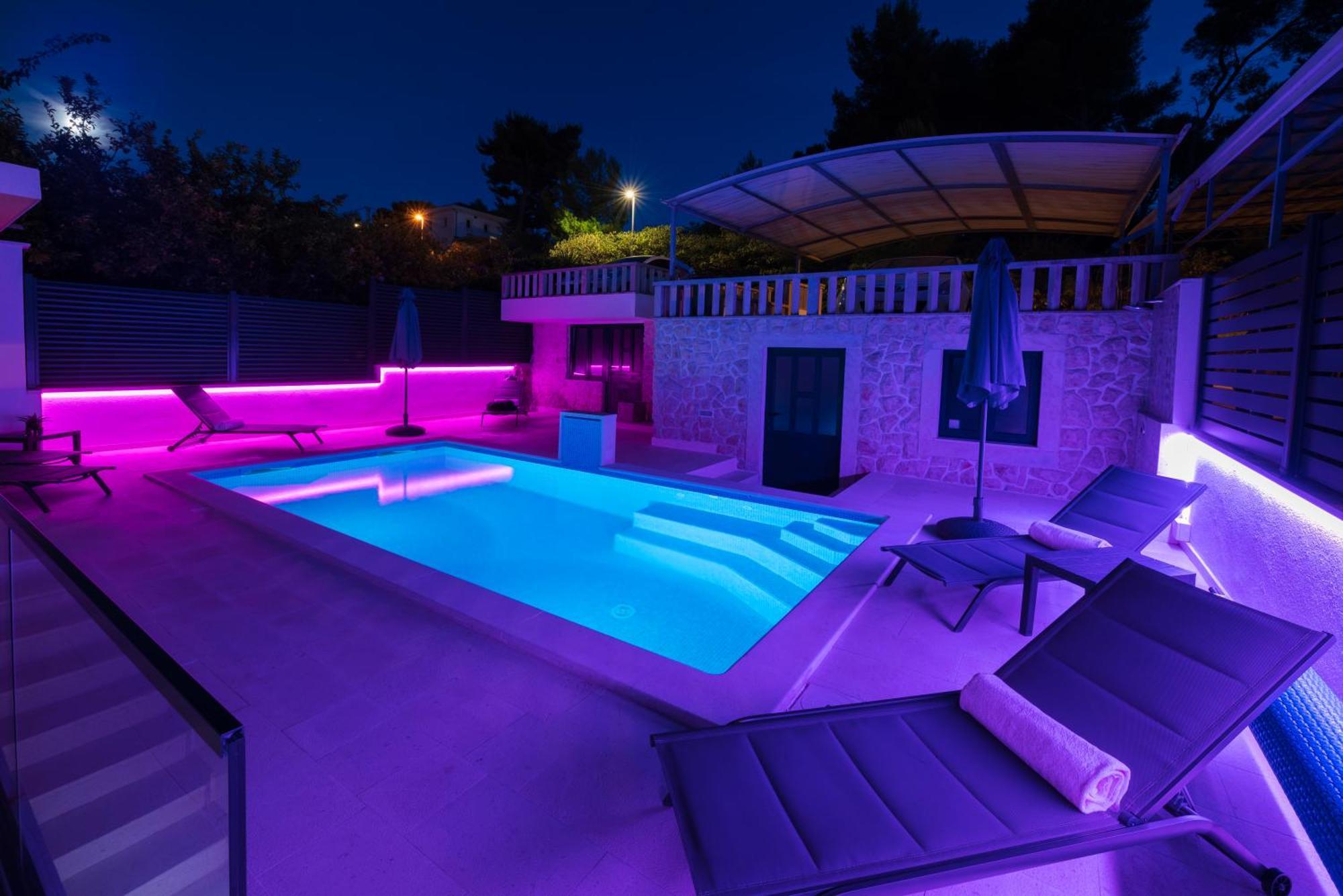 Lavanda Residence With Heated Pool Trogir Split Donji Okrug  Exteriör bild